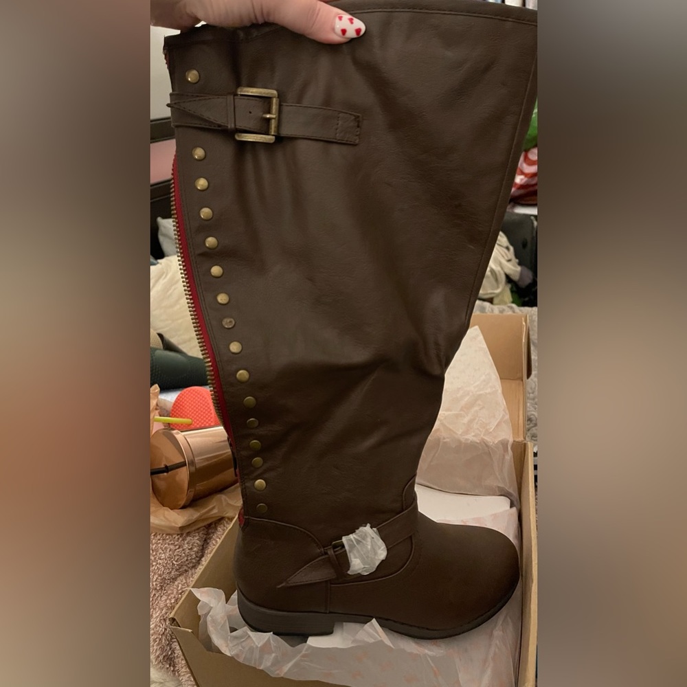Women’s boots